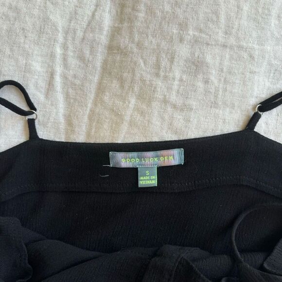 Good Luck Gem tie front crop tank size S - Picture 8 of 8